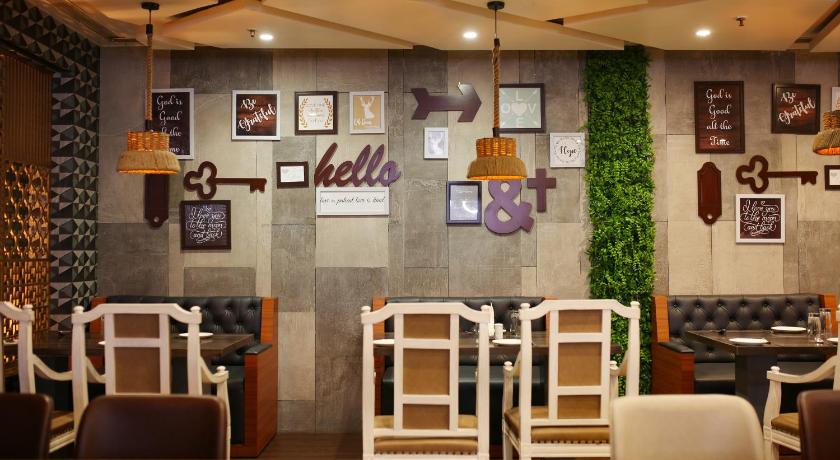 All - Fresco Hotel – Calcutta, IN