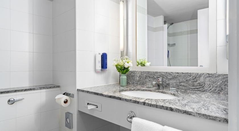 Image of Classic Twin Room 4