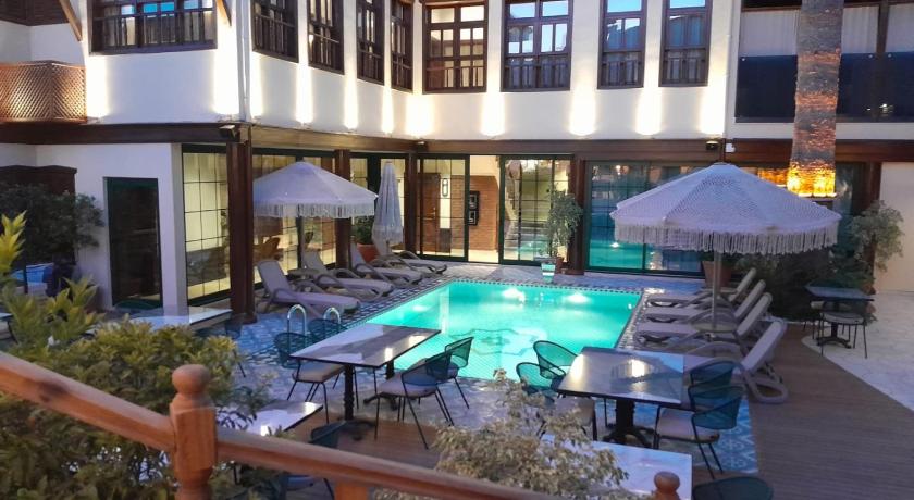 Belmondo Suites - image 3