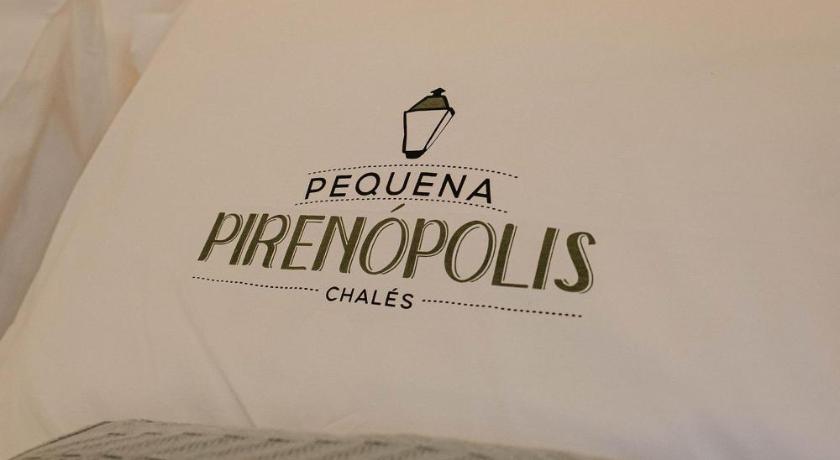 Pequena Pirenopolis Chales