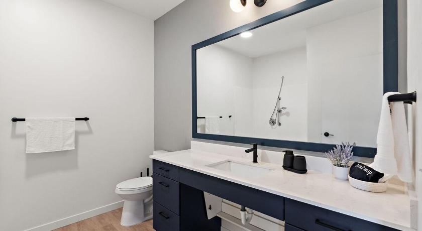 미니애폴리스 (MN) W208 Luxury Spacious 2Bd Condo In DT Minneapolis, Minutes From Minneapolis Convention Center & US Ba 3성급 숙소 로비