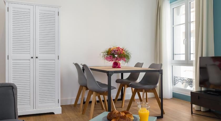 Image of One-Bedroom Apartment 12