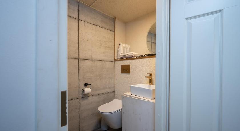 Image of Double Room with Garden View 15