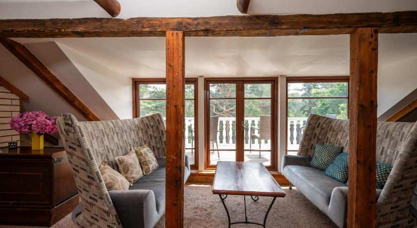 Image of Suite with Balcony 2