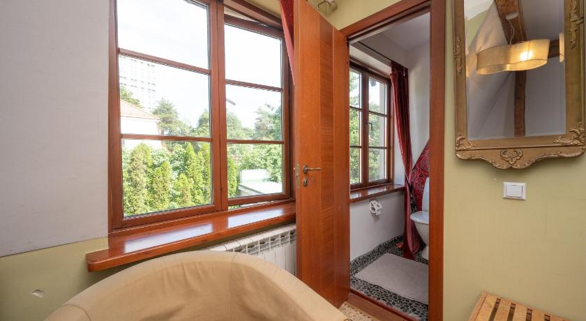 Image of Double Room 12