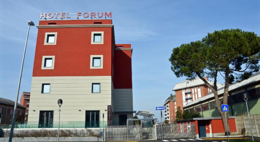 Hotel Forum