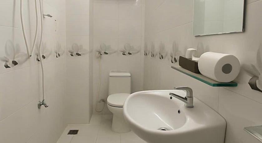 ホーチミン Diamond Hotel - Near Saigon Night Food 2つ星 ホテル プール