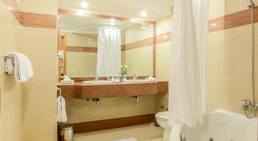 Image of Junior Suite 3