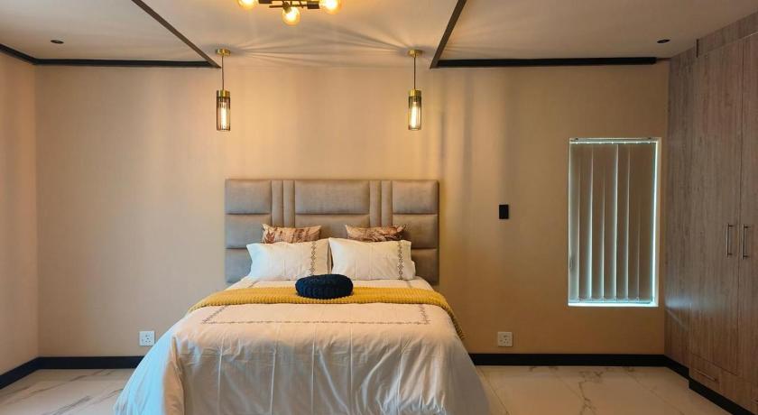 Masithandane lodge