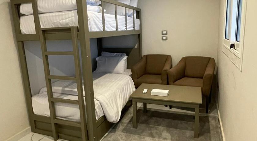 Image of Family Room with Sea View 13