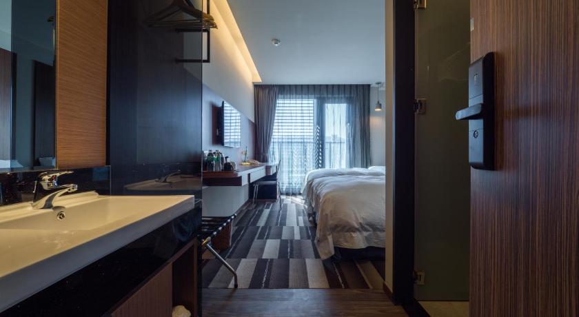 Image of Family Suite 2