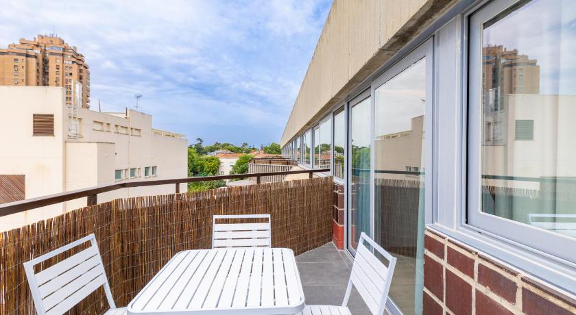 HA Aparhotel RETIRO Suites - image 5