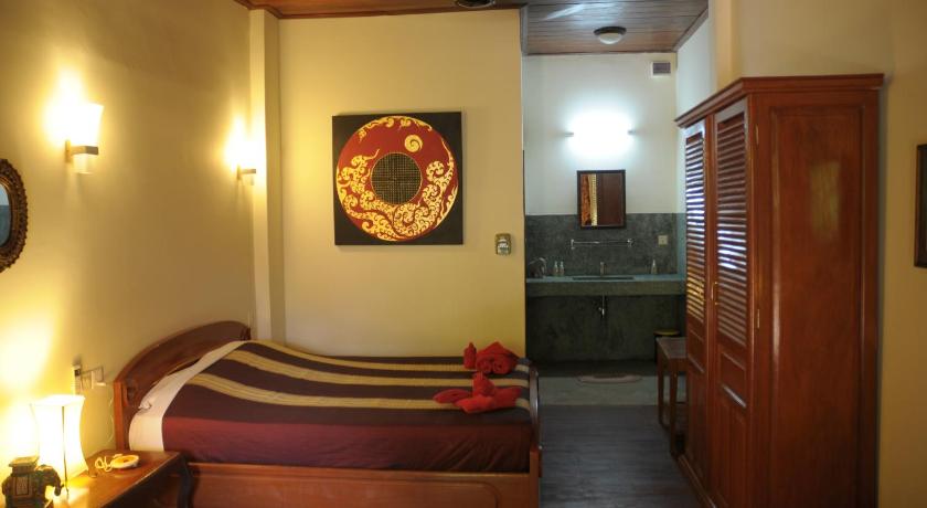 Image of Deluxe Double Room 14