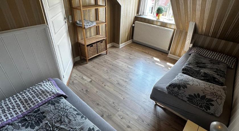 Image of Quadruple Room 14