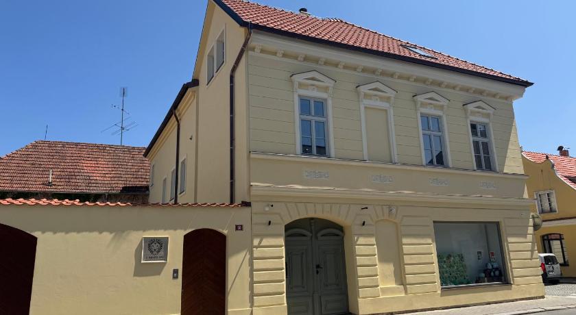 Apartmany U Deviti Lvu