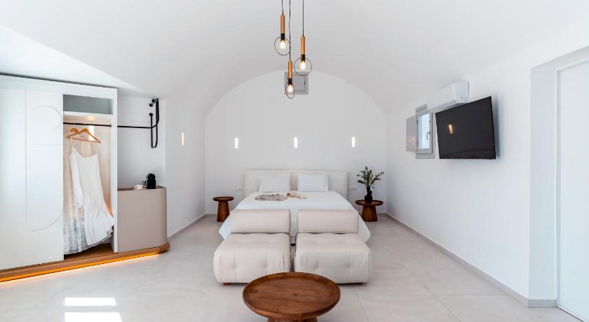 Oikos Santorini Living Concept - image 2