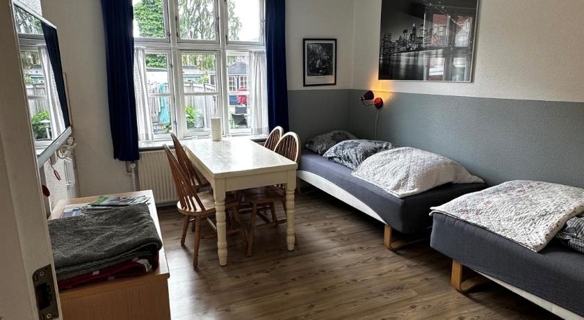 Image of Quadruple Room 11