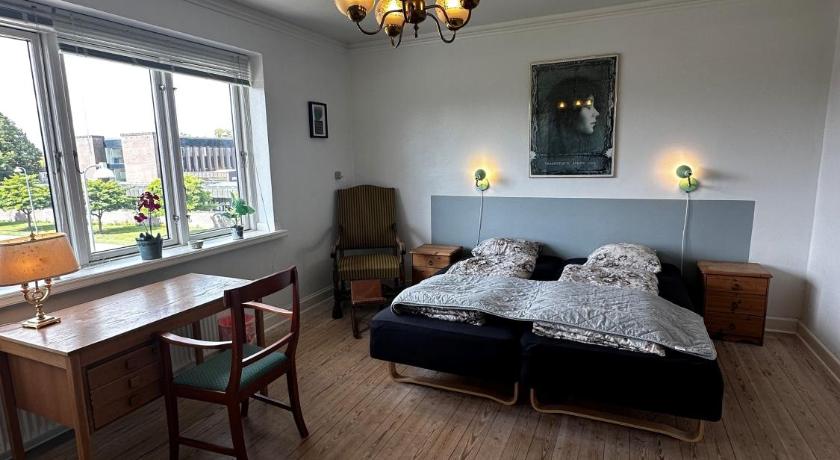Image of Double or Twin Room with Shared Bathroom 13