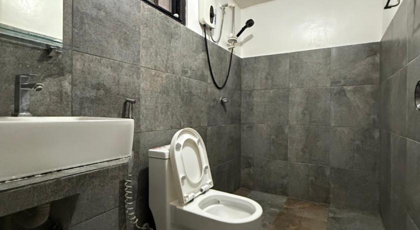 Image of Classic Quadruple Room 2