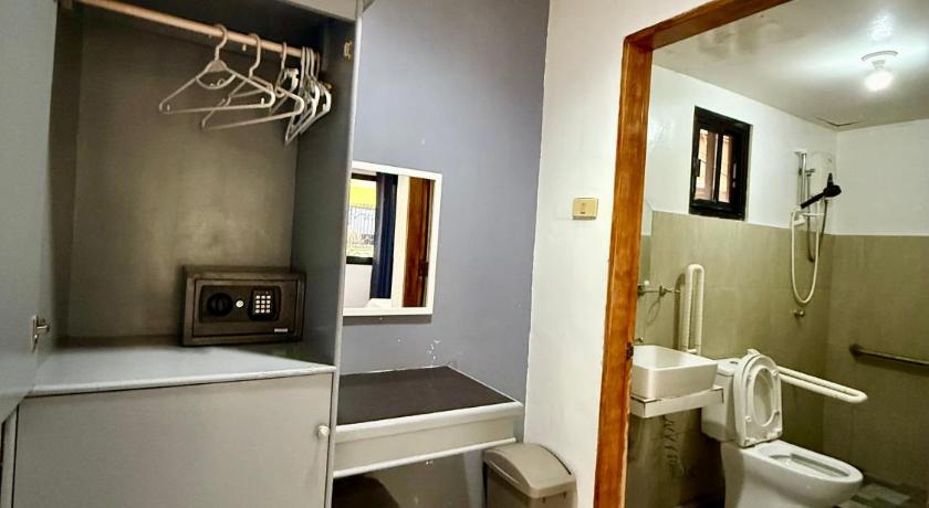 Image of Double Room 4