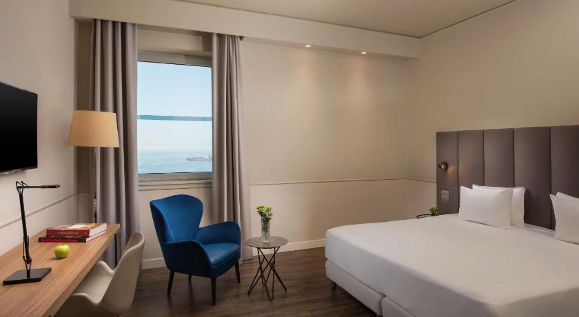 Image of Superior XL Double Sea View 5