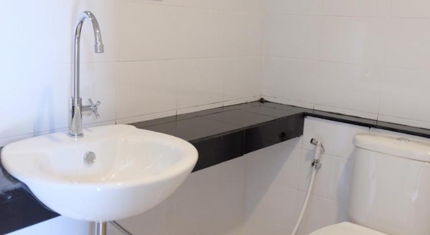 Image of Twin Room 2