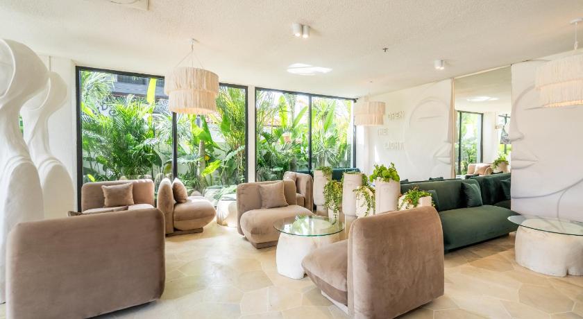 バリ Sunny Muse by Betterplace 5つ星 ホテル プール