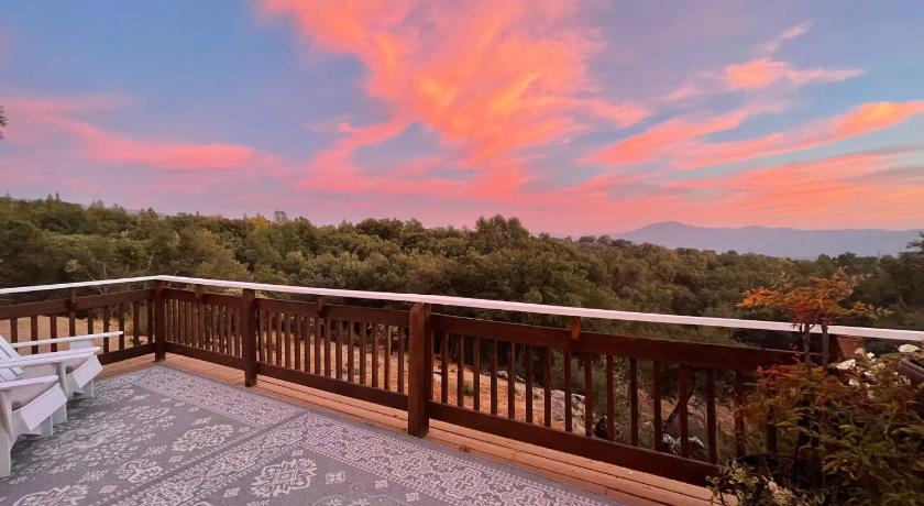 니핀나와제 (CA) Sierra Mountain Lodge - Vacation Rentals - Yosemite 4성급 숙소 스위트룸