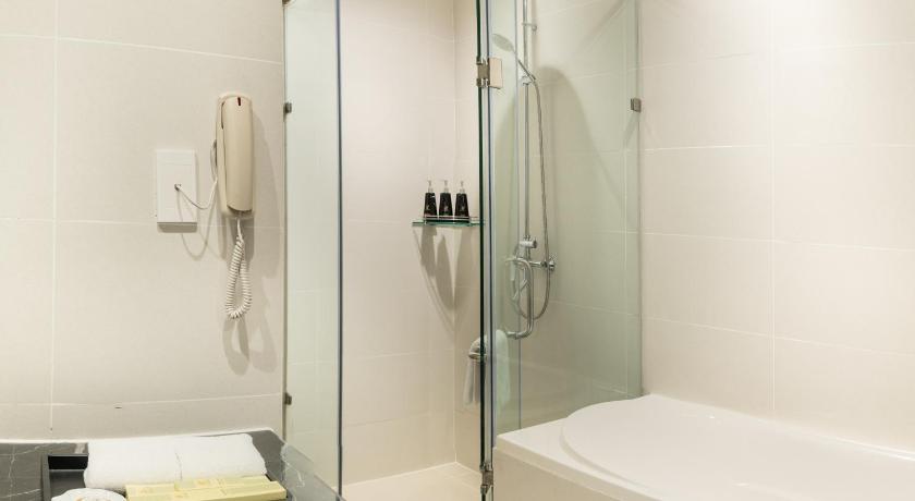 Zdjęcie: Suite with Complimentary minibar and 1 set of laundry/person/day (not accumulated) (Suite with Complimentary mini-bar and 1 set of laundry/person/day (not accumulated)) 6