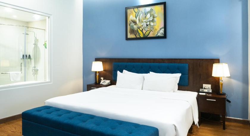 Zdjęcie: Suite with Complimentary minibar and 1 set of laundry/person/day (not accumulated) (Suite with Complimentary mini-bar and 1 set of laundry/person/day (not accumulated)) 3
