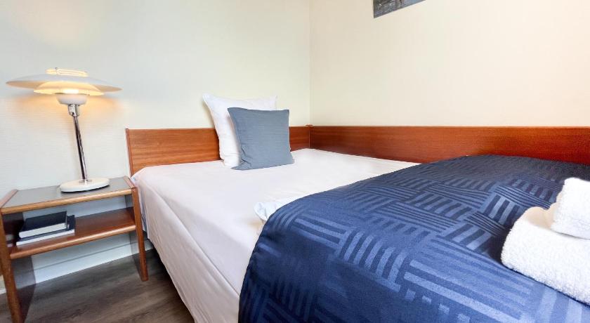 Image of Small Double Room 3