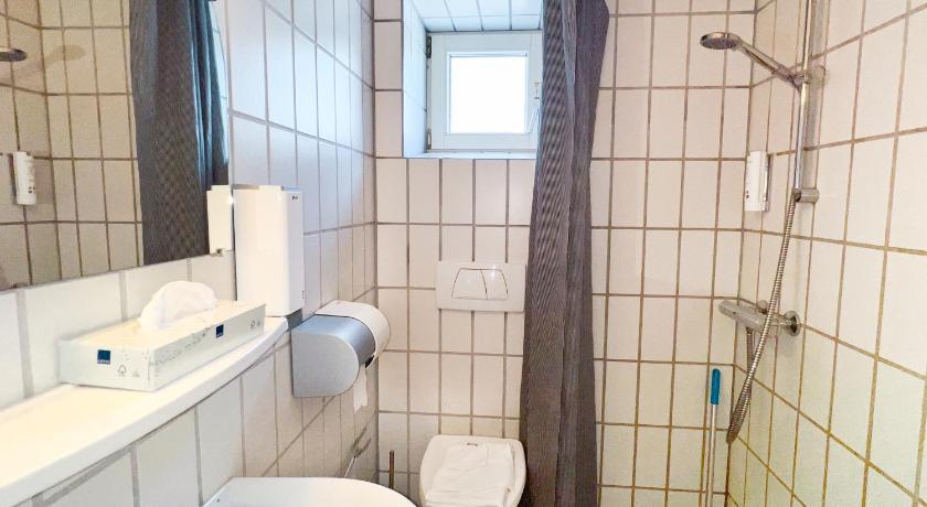 Image of Standard Double or Twin Room 2