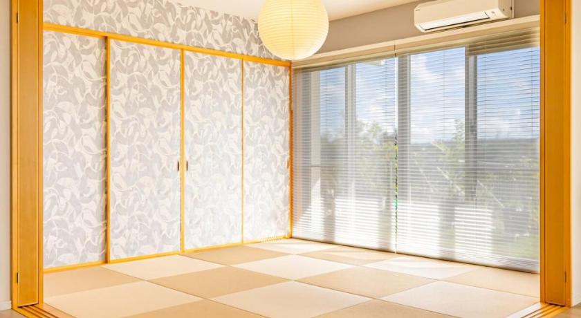 오키나와 본섬 Laguna Fuchaku 3성급 싱글룸 수영장