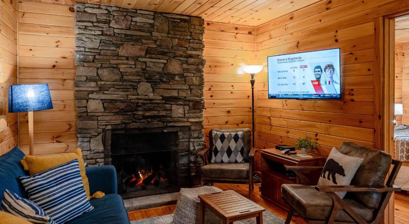 New Listing! Mountain cabin