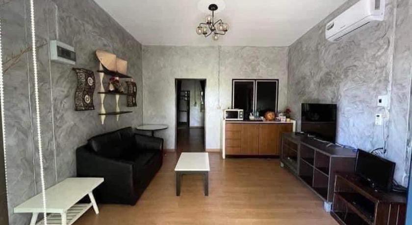 촌부리 กัลยา รีสอร์ท 4星级 民宿 餐厅