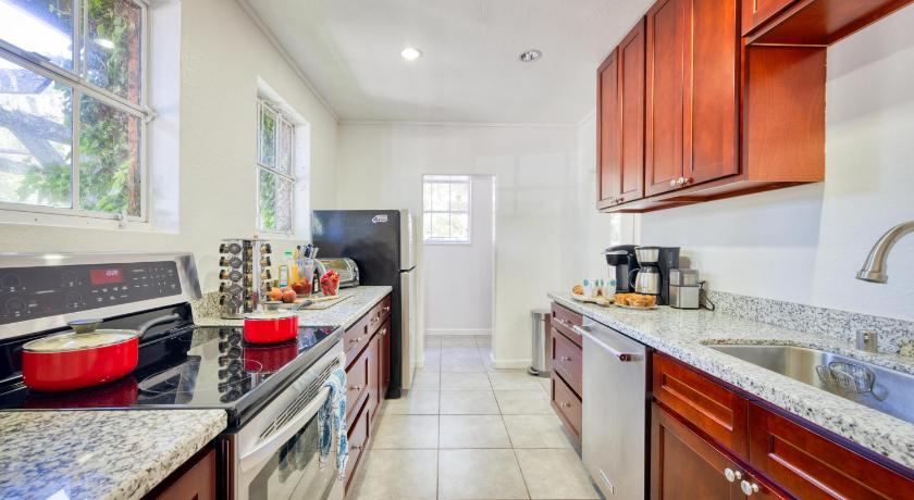 포레스트빌 (CA) Charming Milk Barn Home on Vineyard Estate 4성급 숙소 객실