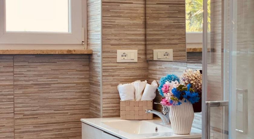 ローマ BERNOCCHI ROMA APARTMENT, difronte metropolitana 3つ星 ゲストハウス スイート