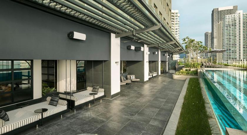 The Millen Penang Autograph Collection - image 8