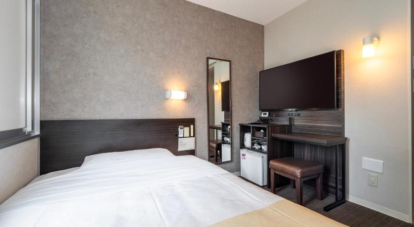 Osaka Super Hotel JR Shin-Osaka Higashiguchi 3-Star Hotel exterior