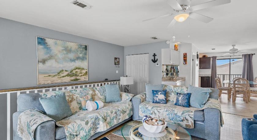 Image of Two-Bedroom Apartment 6