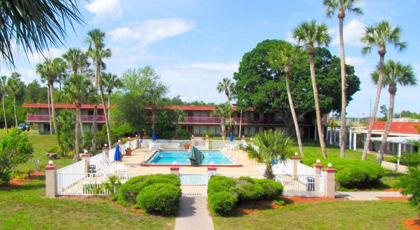 Motel 6-Spring Hill, FL - Weeki Wachee