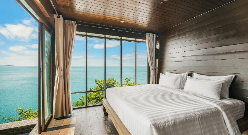Image of Suite 12