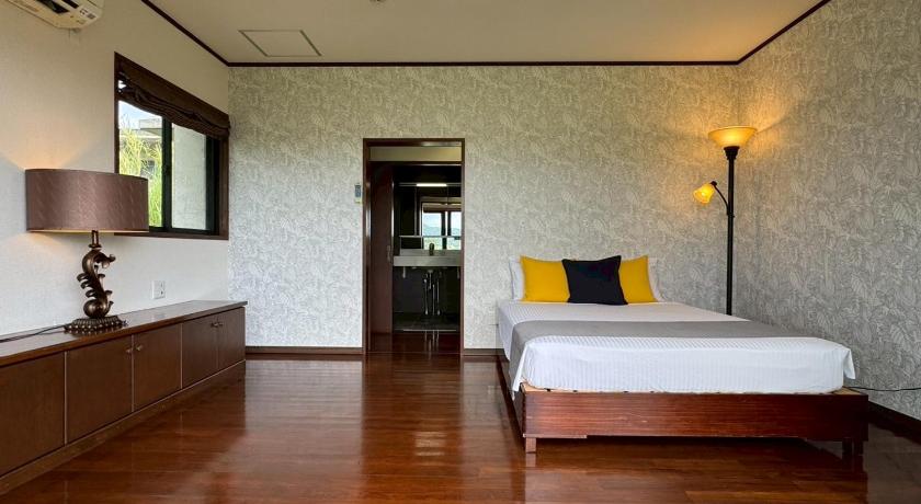 沖縄本島 Villa Nakijin COCONUT JUNGLIA Okinawa 4つ星 シングルルーム ロビー