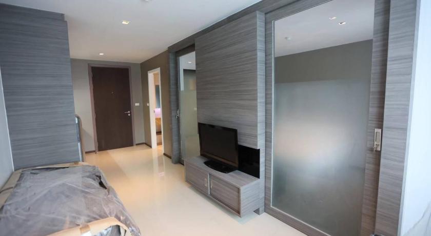 Bangkok Lummpni palace 3-Star Single Room exterior