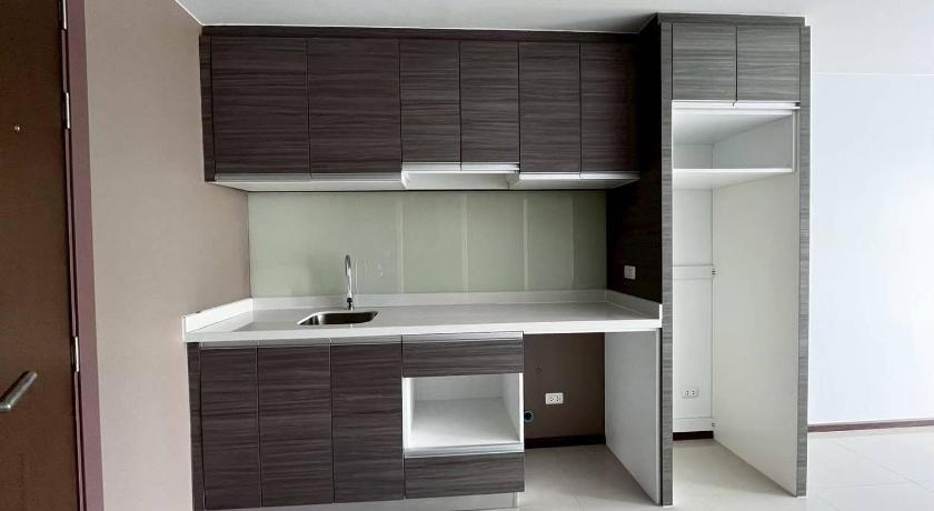 Bangkok Lummpni palace 3-Star Single Room room