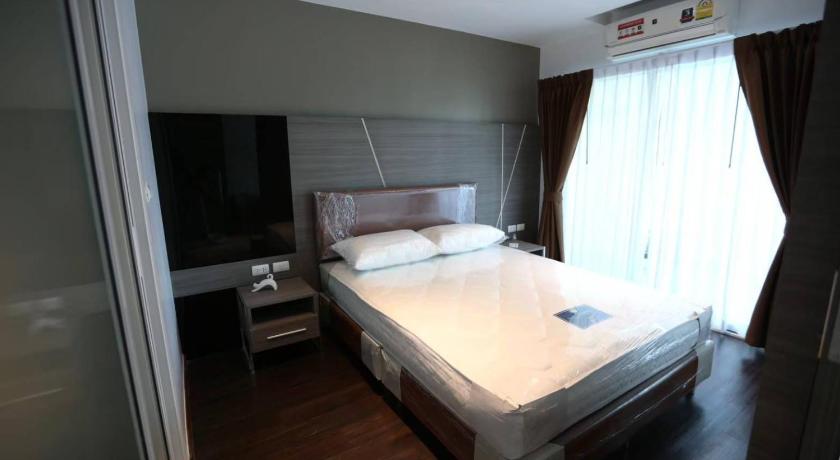 Bangkok Lummpni palace 3-Star Single Room view