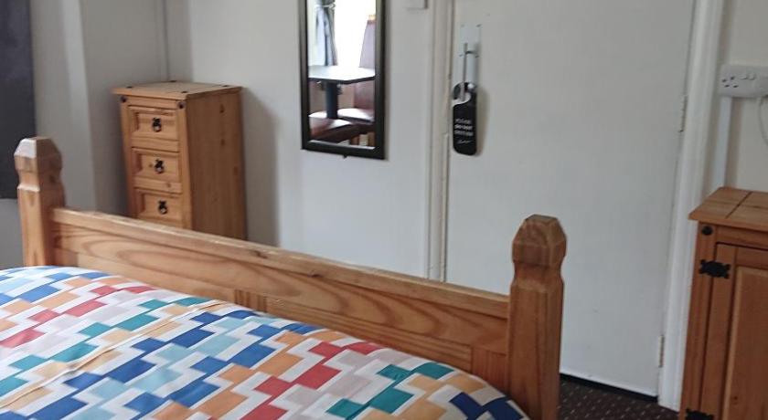 Image of Room 2 Large Double Room - 1st Floor 3