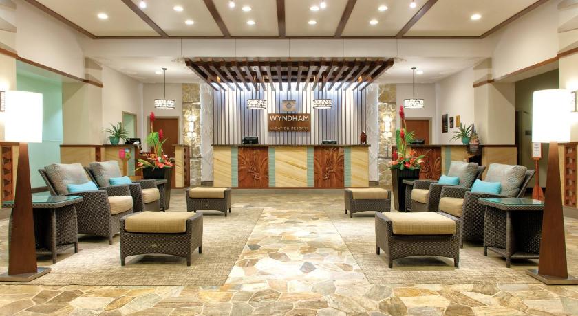 Club Wyndham at Waikiki Beach Walk - image 4