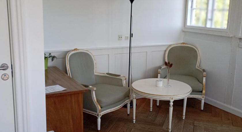 Image of Double or Twin Room with View 5