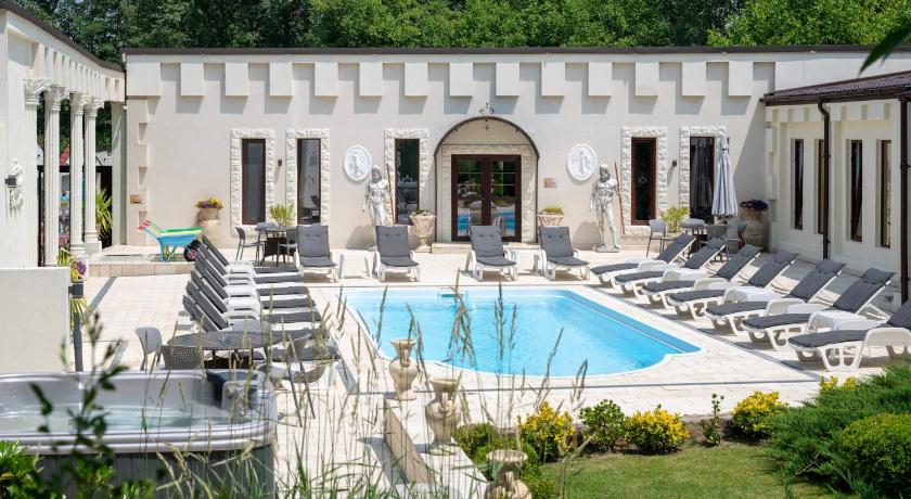 La Conac Resort